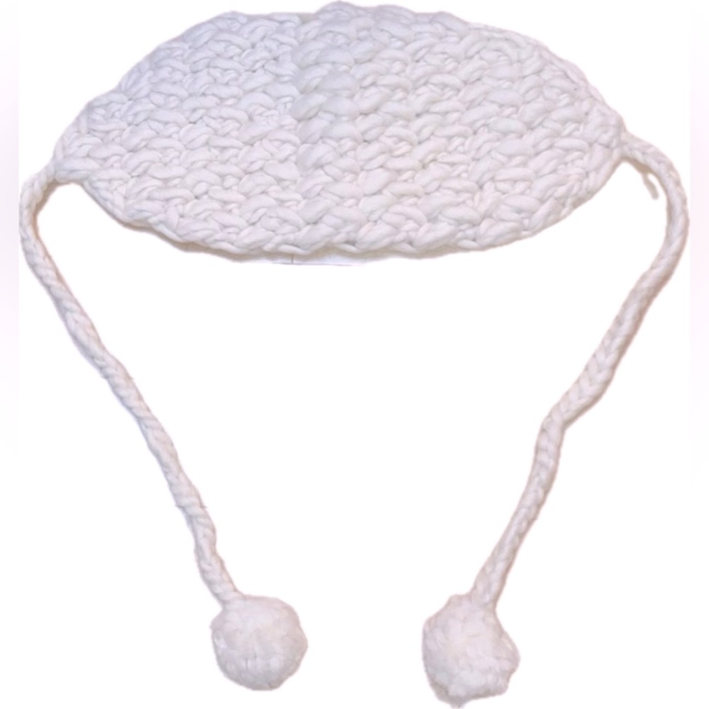 EUGENIA KIM Cream 100% Peruvian Wool Neck Warmer Scarf with Tassles